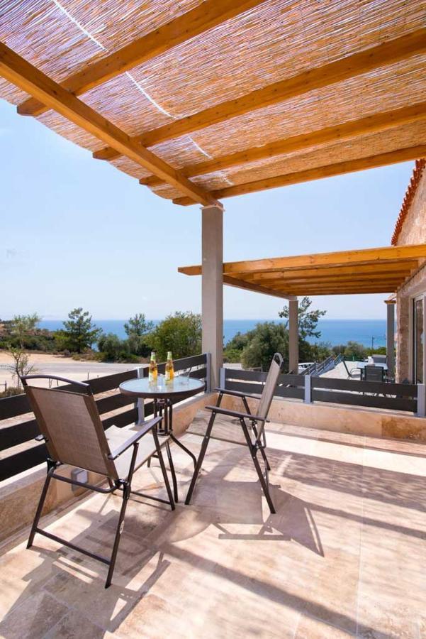 Mare Pedra Villas Skála Marión Exterior foto